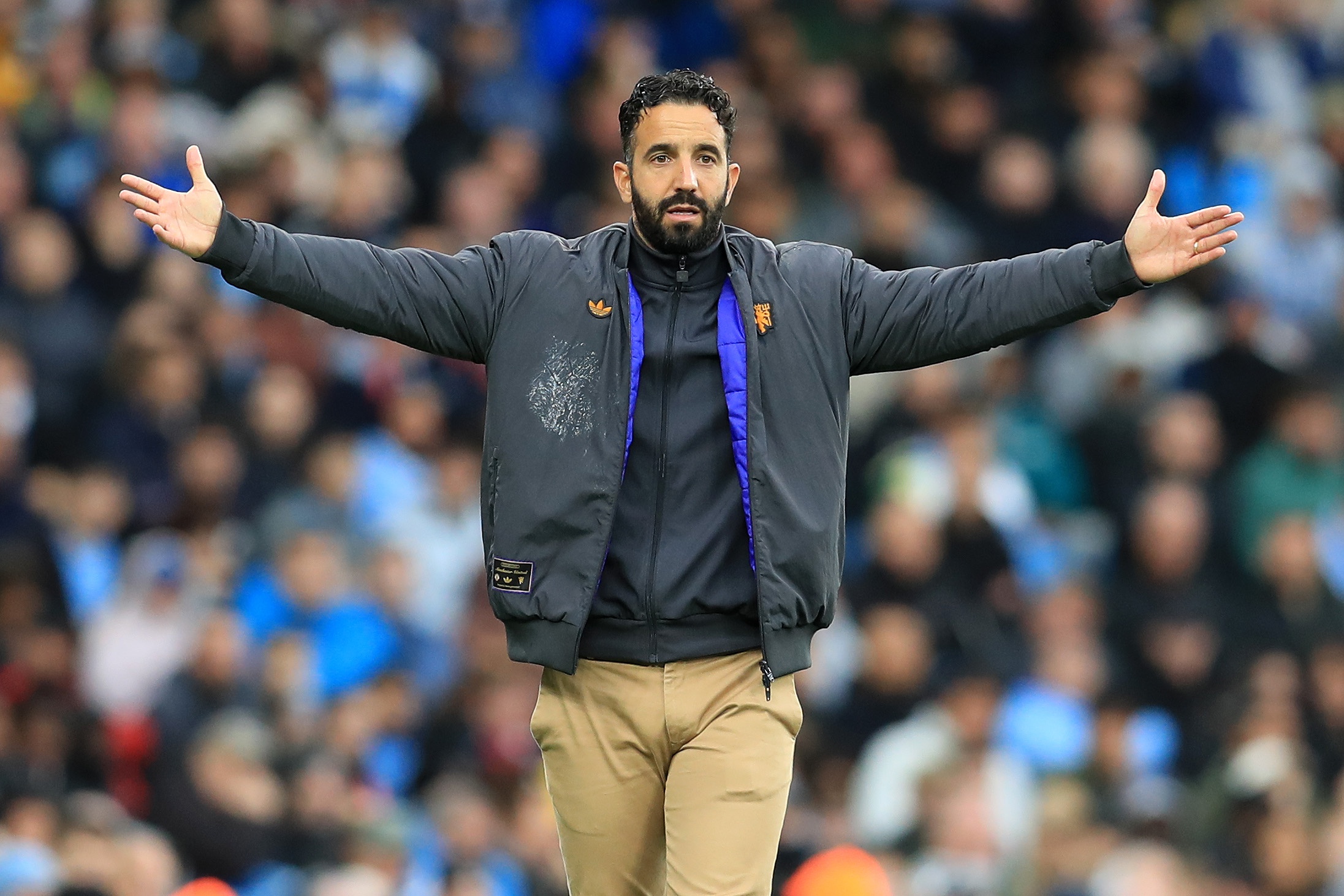 荷甲冲刺阶段再迎强敌，费城76人主帅复盘，主帅态度——媒体盛赞，纪律约束更严格(荷甲周日004奈梅亨vs乌德勒支)