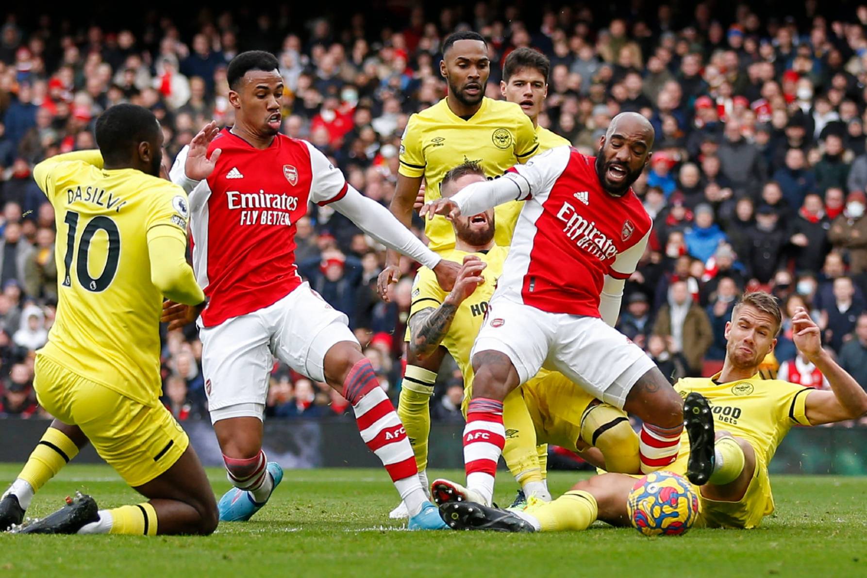 赛后英超焦点战，法兰克福强势反弹，管理层满意，控场能力受关注